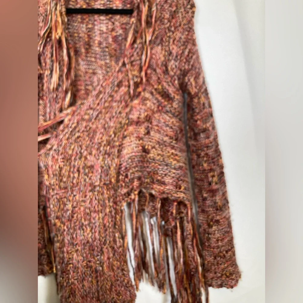 Gimmicks BKE Boho Fringe Open Front Shaggy Knit Cardigan Sz S Multi Color Rust